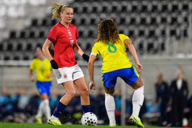 251128 Frida Maanum of Norway during the International Friendly, Länderspiel, Nationalmannschaft football match between Norway and Brazil on November 28, 2025 in La Linea. Photo: Vegard Grott BILDBYRAN kod VG VG0840 bbeng fotboll football soccer fotball träningslandskamp privatlandskamp landskamp international friendly norge norway women dam brasilien brazil brasil  Copyright: VEGARDxGRoTT BB251128VG029