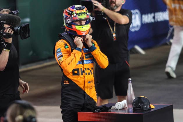 Formula1; Round23; Qatar Grand Prix; Qatar Oscar Piastri (AUS) - McLaren Formula 1 Team - MCL39 during Formula1 Qatar Airways Qatar Grand Prix on november 28., 2025 in Lusail International Circuit, Qatar Zsombor Toth Pole Position Sprint Lusail Lusail International Circuit Qatar