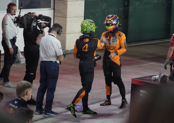 Formula 1 Qatar Airways Qatar Grand Prix 2025 28 11 2025, Losail International Circuit, Doha, Formula 1 Qatar Airways Qatar Grand Prix 2025 ,in the picture pole position for Oscar Piastri AUS , McLaren F1 Team for tomorrows sprint race, 3rd starting position for Lando Norris GBR , McLaren F1 Team nordphotoxGmbHx xBratic nph00250
