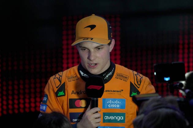 Formula 1 Qatar Airways Qatar Grand Prix 2025 28 11 2025, Losail International Circuit, Doha, Formula 1 Qatar Airways Qatar Grand Prix 2025 ,pictured Pole position for Oscar Piastri AUS , McLaren F1 Team in tomorrows sprint race nordphotoxGmbHx xBratic nph00250