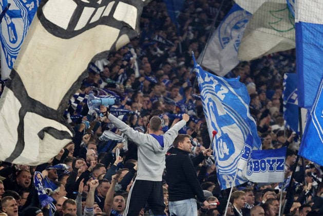Fans of FC Schalke 04 at the match of the 2 Bundesliga season 2025 26 FC Schalke 04 SC Paderborn 07 Copyright Thomas Pakusch Copyright: Thomas Pakusch