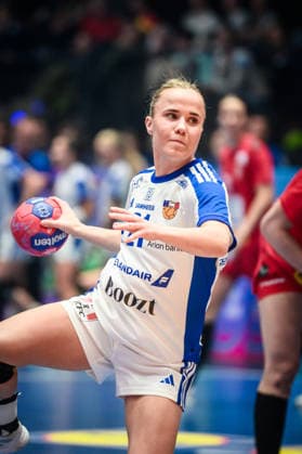 Sandra Erlingsdottir Iceland, 21 GER, Serbia Iceland, Handball World Championship, Preliminary Round, Group C, 28 11 2025 GER, Serbia Iceland, Handball World Championship, Preliminary Round, Group C, 28 11 2025 Stuttgart Copyright: xSandyxDinkelackerx EP_SDR