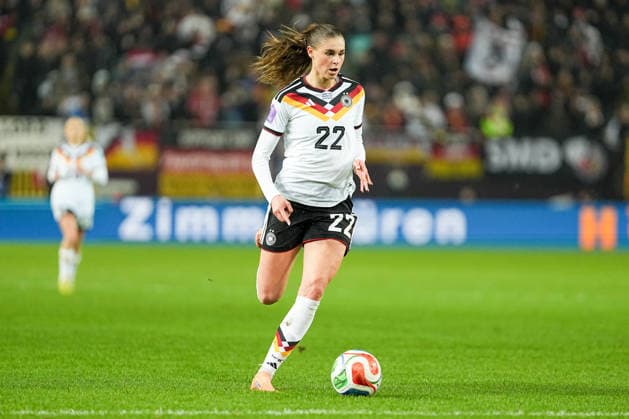 Football UEFA Women s Nations League, Final Match 1, Germany Spain on 28 11 2025 in Kaiserslautern Fritz Walter Stadion , Germany, Season 2025 2026 Jule Brand 22, GER in focus Kaiserslautern Fritz Walter Stadion Germany Copyright: xChristophxKinzingerx