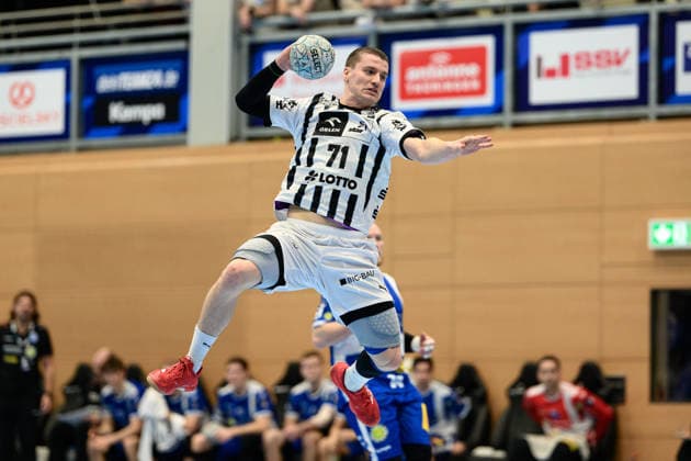 Elias, Ellefsen a Skipagoetu THW Kiel, 71 GER, ThSV Eisenach vs THW Kiel, 1 Daikin Handballbundesliga, Handball, Matchday 14, Season 2025 2026, 28 11 2025 GER, ThSV Eisenach vs THW Kiel, 1 Daikin Handballbundesliga, Handball, Matchday 14, Season 2025 2026, 28 11 2025 Eisenach Copyright: xEibner-Pressefoto MartinxHerbstx EP_MHT