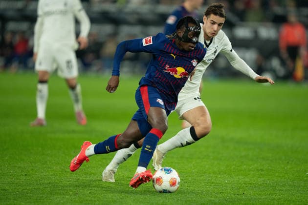 Bundesliga Borussia Mönchengladbach vs RB Leipzig Yan Diomande of RB Leipzig ACTION during the Bundesliga match against Borussia Mönchengladbach at Borussia-Park in Mönchengladbach, Germany, on November 28, 2025. Kick-off at 20:30. Copyright: xTaiseixIwamotox