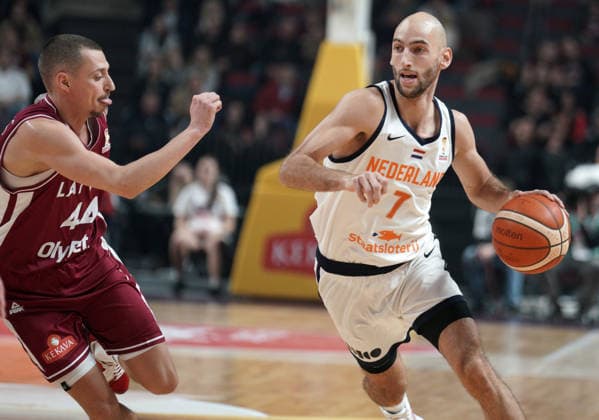 basketball, FIBA, World Cup Qualifiers, Latvia, Netherlands Marijn Ververs and Toms Leimanis in action during FIBA 2027 World Cup Qualifiers basketball game Latvia vs Netherlands in Riga, Latvia 28.11.2025. Photo: Roman Koksarov Riga Latvia Copyright: xRomanxKoksarovx RKO04372.JPG