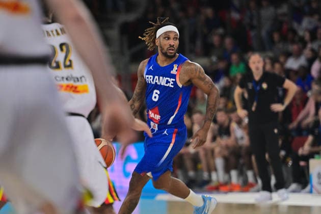 BASKET : France vs Belgique - Rouen - 28 11 2025 Andrew ALBICY ( 6 - France ) during the FIBA European Qualifiers match between France and Belgium at Kindarena on November 28, 2025 in Rouen, France. ( Photo by Federico Pestellini PSNewz ) - RouenFrance  Copyright: xFedericoxPestellinix