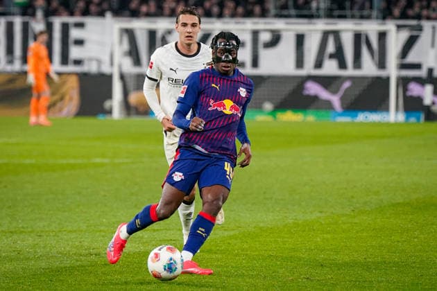 Germany Soccer Bundesliga 2025 26, 12 Matchday Borussia Mönchengladbach vs RB Leipzig Borussia Park Mönchengladbach Yan Diomande RB Leipzig, 49 Mönchengladbach North Rhine-Westphalia Germany Copyright: xJOERANxSTEINSIEKx