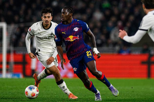MOENCHENGLADBACH, GERMANY - 28 NOVEMBER, 2025: Castello Lukeba - 1. Bundesliga football match Borussia Moenchengladbach vs RB Leipzig at Borussia Park.  Copyright: xVitaliixKliuievx