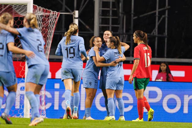 Players of Netherlands seen celebrating after goal during International Friendly, Länderspiel, Nationalmannschaft game between Women National teams of Portugal and Netherlands (Joao Gregorio Ball Raw Images) Braga Estadio Municipal de Braga Portugal Copyright: xJoaoxGregoriox joaogregorio_portugal_netherlands_women_2526-105