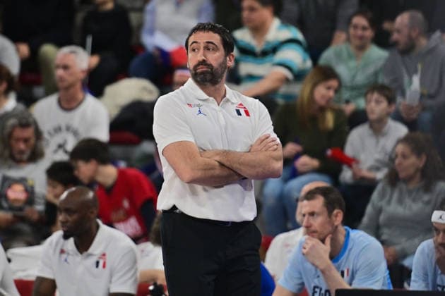 BASKET : France vs Belgique - Rouen - 28 11 2025 Frederic Fauthoux ( coach France ) during the FIBA European Qualifiers match between France and Belgium at Kindarena on November 28, 2025 in Rouen, France. ( Photo by Federico Pestellini PSNewz ) - RouenFrance  Copyright: xFedericoxPestellinix