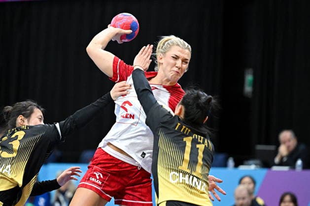 2025.11.28 s-Hertogenbosch pilka reczna kobiet Mistrzostwa Swiata Polska - Chiny N z Paulina Uscinowicz Foto Lukasz Laskowski PressFocus 2025.11.28 s-Hertogenbosch IHF WomenÕs Handball World Championship, WM, Weltmeisterschaft Poland vs China Paulina Uscinowicz Credit: Lukasz Laskowski PressFocus NEWSPIX.PL --- newspix.pl 