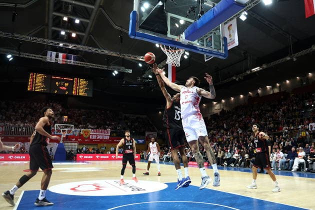 2025.11.28 Gdynia Koszykowka Kwalifikacje do Mistrzostw Swiata 2027 Polska - Austria N z Sylven Landesberg Dominik Olejniczak Foto Piotr Matusewicz PressFocus 2025.11.28 Gdynia Basketball Poland - Austria Sylven Landesberg Dominik Olejniczak Credit: Piotr Matusewicz PressFocus NEWSPIX.PL --- newspix.pl 