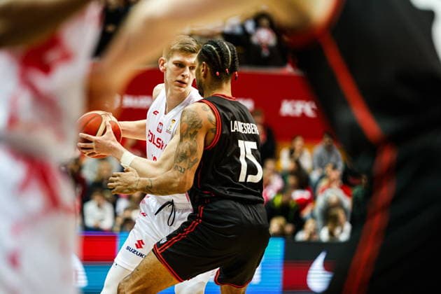GDYNIA 28.11.2025 KWALIFIKACJE DO MISTRZOSTW SWIATA QUATAR 2027 MEZCZYZN MECZ: POLSKA - AUSTRIA WORLD CUP EUROPEAN QUALIFIERS QUATAR 2027 MENS GAME NZ Jakub Szumert , FOT. KRZYSZTOF POLACZYK 058SPORT.PL NEWSPIX.PL --- newspix.pl 