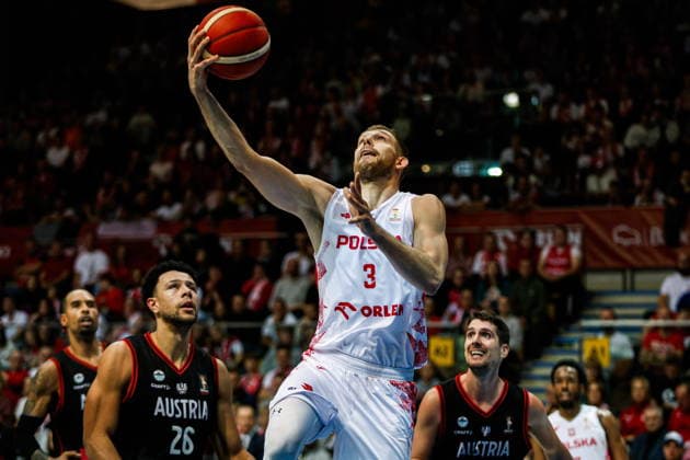 GDYNIA 28.11.2025 KWALIFIKACJE DO MISTRZOSTW SWIATA QUATAR 2027 MEZCZYZN MECZ: POLSKA - AUSTRIA WORLD CUP EUROPEAN QUALIFIERS QUATAR 2027 MENS GAME NZ Michal Sokolowski , FOT. KRZYSZTOF POLACZYK 058SPORT.PL NEWSPIX.PL --- newspix.pl 