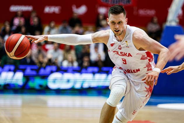 GDYNIA 28.11.2025 KWALIFIKACJE DO MISTRZOSTW SWIATA QUATAR 2027 MEZCZYZN MECZ: POLSKA - AUSTRIA WORLD CUP EUROPEAN QUALIFIERS QUATAR 2027 MENS GAME NZ Mateusz Ponitka , FOT. KRZYSZTOF POLACZYK 058SPORT.PL NEWSPIX.PL --- newspix.pl 