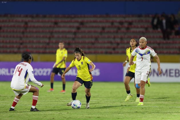 FBL CONMEBOL NATIONS LEAGUE ECUADOR VS VENEZUELA Quito, Friday, November 28, 2025 Match between Ecuador and Venezuela Femenino, for the 3rd date of the Conmebol Nations League, qualifier for the Womens World Cup, at the Estadio Olimpico Atahualpa Photos API Rolando Enriquez Quito Pichincha Ecuador Copyright: xROLANDOxENRIQUEZx