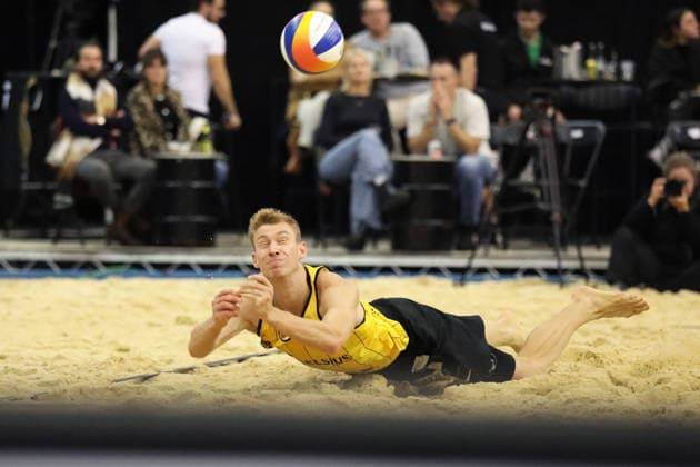 Jonas Reinhardt dives to return during the Queen & King Of The Court, Volleyball Crown Series at the Crystal Palace National Sports Centre, London, United Kingdom on 28 November 2025. Copyright: xJoshuaxSmithx 44320009
