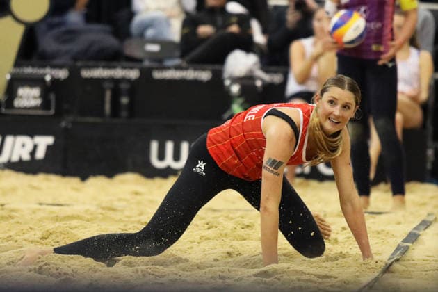 Abby van Winkle dives to return during the Queen & King Of The Court, Volleyball Crown Series at the Crystal Palace National Sports Centre, London, United Kingdom on 28 November 2025. Copyright: xJoshuaxSmithx 44320016