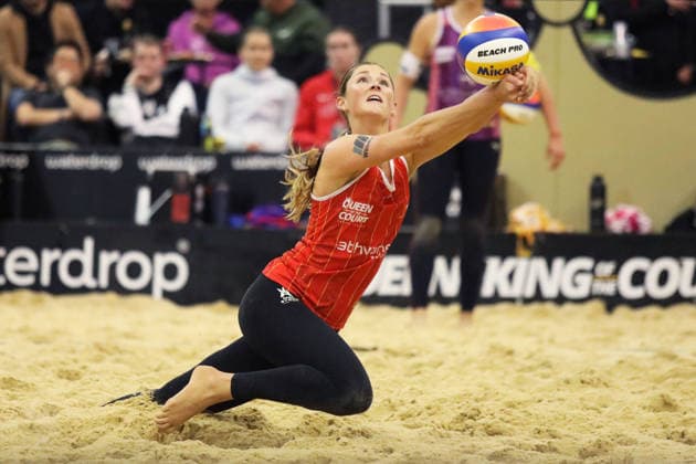Abby van Winkle dives to return during the Queen & King Of The Court, Volleyball Crown Series at the Crystal Palace National Sports Centre, London, United Kingdom on 28 November 2025. Copyright: xJoshuaxSmithx 44320017