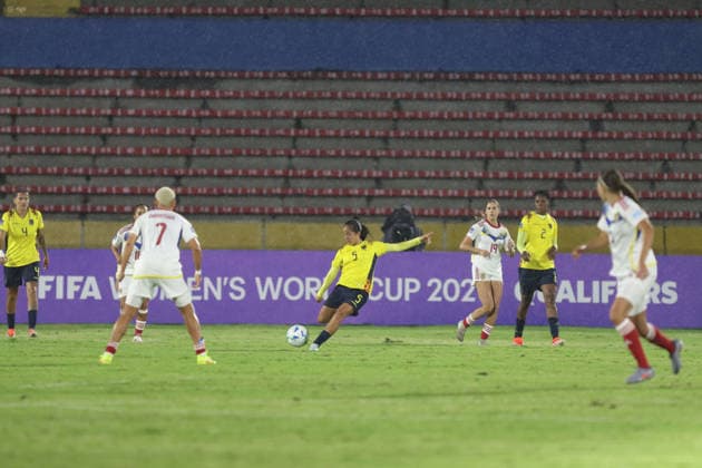 FBL CONMEBOL NATIONS LEAGUE ECUADOR VS VENEZUELA Quito, Friday, November 28, 2025 Match between Ecuador and Venezuela Femenino, for the 3rd date of the Conmebol Nations League, qualifier for the Womens World Cup, at the Estadio Olimpico Atahualpa Photos API Rolando Enriquez Quito Pichincha Ecuador Copyright: xROLANDOxENRIQUEZx