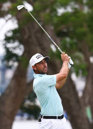 GOLF AUSTRALIAN PGA, Golf Herren Spain s Sebastien Garcia plays a shot on the 5th hole during Round 3 of the Australian PGA Championship at Royal Queensland Golf Club in Brisbane, Saturday, November 29, 2025. ( NO ARCHIVING, EDITORIAL USE ONLY BRISBANE QUEENSLAND AUSTRALIA  Copyright: xx 20251129147053837371
