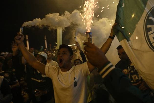 Mass fan rally in Lima ahead of the Libertadores final LIMA, PERU - NOVEMBER 28,2025 Thousands of Flamengo and Palmeiras fans gather on the night before the Copa Libertadores final on November 28, 2025 in Lima, Peru. Thousands of supporters gathered in different parts of the capital to cheer for their teams on the eve of the Copa Libertadores final, which will be played this November 29 in the city of Lima. Klebher Vasquez Anadolu Lima Peru. Editorial use only. Please get in touch for any other usage.  Copyright: x2025xAnadoluxKlebherxVasquezx