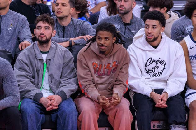 November 28, 2025, Inglewood, California, USA: (C) Ja Morant 12 of the Memphis Grizzlies during their 2025 NBA, Basketball Herren, USA Cup game against the Los Angeles Clippers on Friday November 28, 2025 at Intuit Dome Arena in Inglewood, California. JAVIER ROJAS PI Inglewood USA - ZUMAp124 20251128_zaa_p124_085 Copyright: xJavierxRojasx