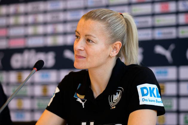 Handball, Women Germany Press conference Antje Döll Doell Germany Ludwigsburg Forum am Schlosspark Baden Württemberg Germany