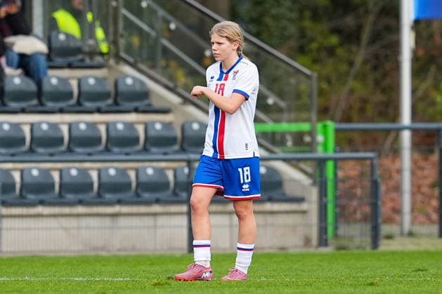 29 11 2025, xydrx, Football, International, European Championship Qualification U19 Women, Germany Faroe Islands, Sportschule Wedau Kara Sigurosson FRO 18 disappointed after the 8 0 defeat DFB regulations prohibit any use of photographs as image sequences and or quasi video Photo xYannisxDreimannxPressefotokochx Nordrhein Westfahlen Germany