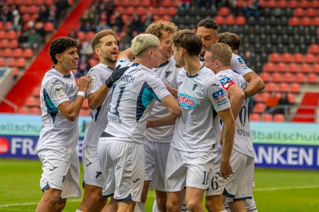 Ingolstadt, Germany 29 November 2025 3 Liga 2025 2026 FC Ingolstadt 04 vs TSG 1899 Hoffenheim II In the picture in the Traube Goalscorer Valentin Lässig Laessig TSG II cheers with his teammates after his goal to 0 1, DFB regulations prohibit any use of photographs as image sequences and or quasi video Audi Sportpark Bayern Copyright: xFotostandx xSchäferx