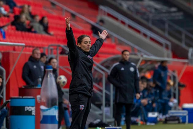 Ingolstadt, Germany 29 November 2025 3 Liga 2025 2026 FC Ingolstadt 04 vs TSG 1899 Hoffenheim II In the picture coach Sabrina Wittmann FCI gesticulates on the pitch DFB regulations prohibit any use of photographs as image sequences and or quasi video Audi Sportpark Bayern Copyright: xFotostandx xSchäferx