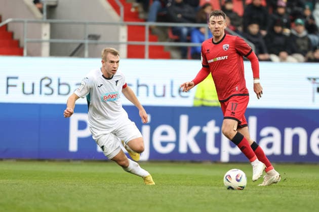3 Liga FC Ingolstadt 04 TSG Hoffenheim II Max Besuschkow 17, FCI Lässig Valentin 6 TSG 3 Liga FC Ingolstadt 04 Season 2025 2026 TSG Hoffenheim II
