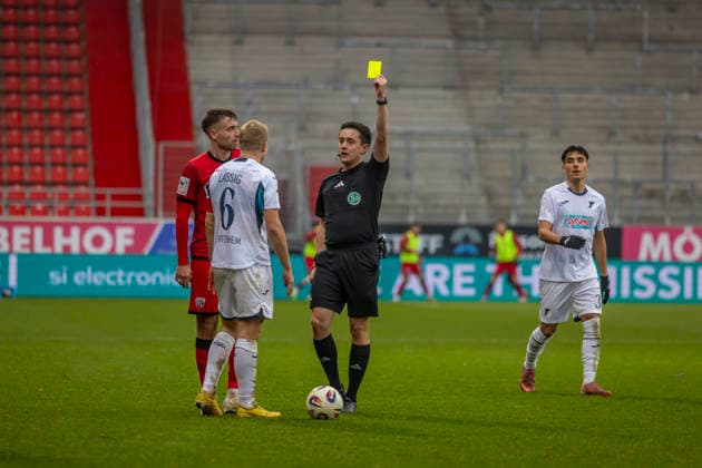 Ingolstadt, Germany 29 November 2025 3 Liga 2025 2026 FC Ingolstadt 04 vs TSG 1899 Hoffenheim II In picture 2 from left Valentin Lässig Laessig TSG II gets the yellow card DFB regulations prohibit any use of photographs as image sequences and or quasi video Audi Sportpark Bayern Copyright: xFotostandx xSchäferx