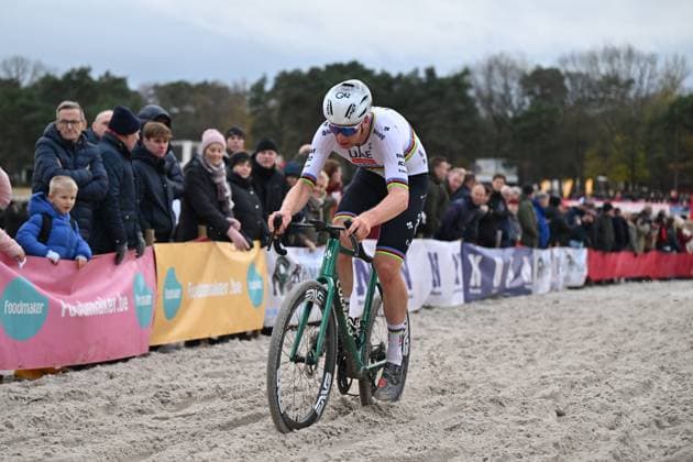 the Boonen and Friends cyclocross cycling event for charity, Saturday 29 November 2025 in Mol. LUCxCLAESSEN  x145154742x