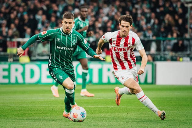 1 Bundesliga SV Werder Bremen vs 1 FC Köln, 29 11 2025 Romano Schmid Werder Bremen, 20 Soccer, 1 Bundesliga, Matchday 12 SV Werder Bremen vs 1 FC Köln on 29 11 2025 at Weserstadion, Bremen DFL REGULATIONS PROHIBIT ANY USE OF PHOTOGRAPHS AS IMAGE SEQUENCES AND OR QUASI VIDEO Copyright: xBEAUTIFULxSPORTS Tonhäuserx
