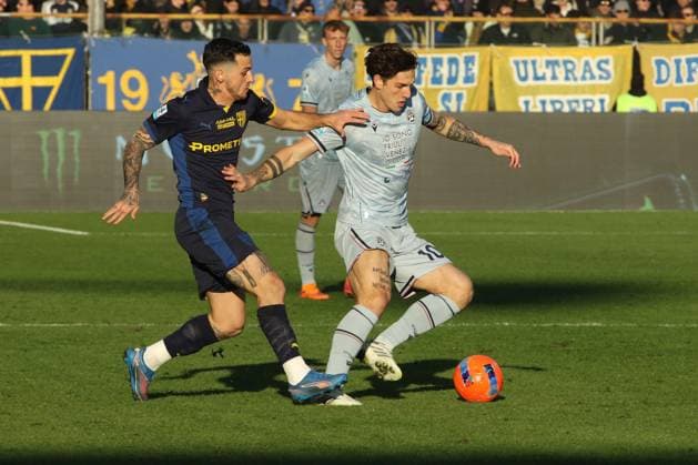 Foto IPP Albano Angilletta Parma 29 11 2025 Calcio Campionato di serie A 2025 2026 Parma - Udinese nella foto: Nicolo Zaniolo e Emanuele Valeri Italy Photo Press World Copyright italy ITALY  Copyright: xR4924_italyphotopressx