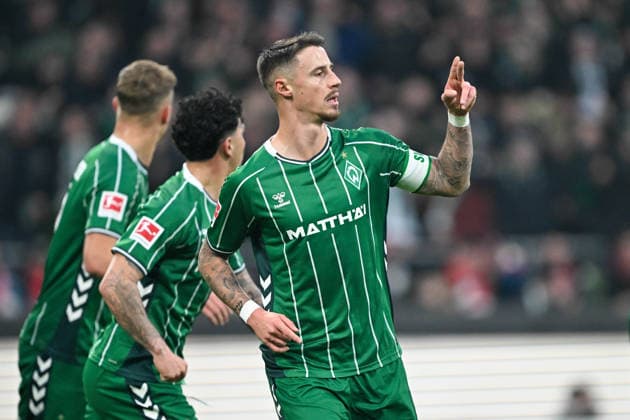 1 Bundesliga SV Werder Bremen 1 FC Köln on 29 11 2025 at Weserstadion in Bremen Cheering, goal celebration, goal scorer, goal scorer Marco Friedl Bremen cheers after his goal for 1 0 MT