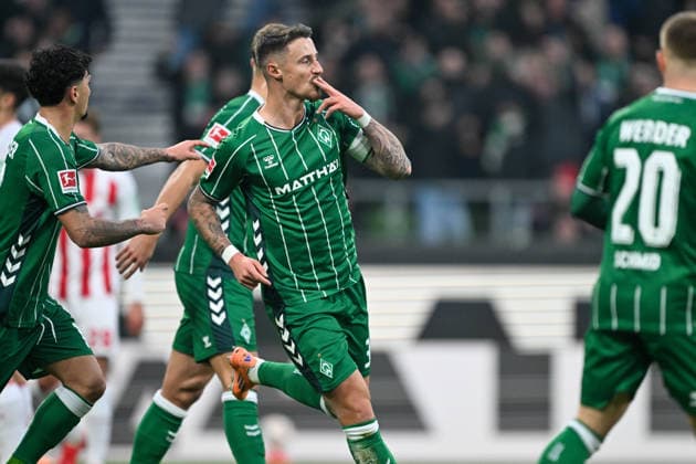 1 Bundesliga SV Werder Bremen 1 FC Köln on 29 11 2025 at Weserstadion in Bremen Cheering, goal celebration, goal scorer, goal scorer Marco Friedl Bremen cheers after his goal for 1 0 MT