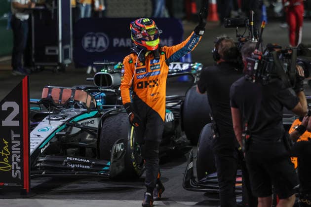 Formula1; Round23; Qatar Grand Prix; Qatar Sprint Race winner Oscar Piastri (AUS) - McLaren Formula 1 Team - MCL39 during Formula1 Qatar Airways Qatar Grand Prix on november 29., 2025 in Lusail International Circuit, Qatar Zsombor Toth Lusail Lusail International Circuit Qatar