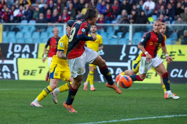 Serie A, Day 13, Genova, Stadio Ferraris, Genoa - Hellas Verona, in the photo: goal Colombo  Copyright: xGabrielexSiri IPAxSportx xipa-agency.netx xx IPA_68508400 IPA_Agency_IPA68508400