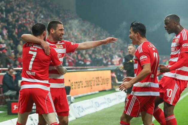 29 11 2025, xtgx, Fussball 1 Bundesliga, 1 FC Union Berlin 1 FC Heidenheim emspor, v l Rani Khedira Union Berlin, 8 Jubel, Torjubel, jubelt ueber das Tor, celebrate the goal, celebration DFL DFB REGULATIONS PROHIBIT ANY USE OF PHOTOGRAPHS as IMAGE SEQUENCES and or QUASI VIDEO Berlin