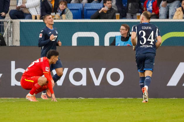 Goal celebration TSG Hoffenheim at 3 0 by Grischa Prömel, Promel TSG Hoffenheim, 06 , Germany, Soccer, 1 Bundesliga, Matchday 12, 2025 2026, TSG Hoffenheim vs FC Augsburg, 29 11 2025, PreZero Arena, Sinsheim, Germany Sinsheim PreZero Arena Baden Württemberg Germany Copyright: xGrantxHubbsx