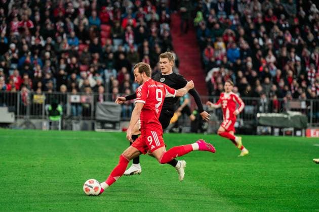 Germany, Soccer, 1 Bundesliga 2025 26, Matchday 12 FC Bayern Munich vs FC St Pauli Allianz Arena Munich Harry Kane Bayern , 9 Copyright: xJamesxZabelx