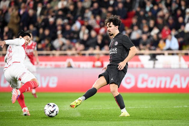 AS Monaco v Paris Saint-Germain - Ligue 1 McDonald s 2025 2026 17 VITINHA (psg) during the Ligue 1 McDonald s match between AS Monaco FC and Paris Saint-Germain FC at Stade Louis II on November 29, 2025 in Monaco, Monaco. Monaco Monaco  Copyright: xFEPx 776348212