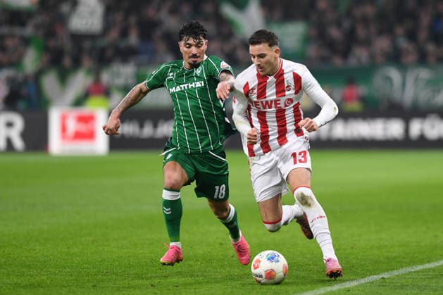 Cameron Puertas Werder Bremen and Said El Mala 1 FC Koeln battle for the ball during the Bundesliga match between Werder Bremen and 1 FC Koeln, Weserstadion on November 29, 2025 in Bremen, Germany, Germany Photo by Ralf Treese DeFodi Images Cameron Puertas Werder Bremen and Said El Mala 1 FC Koeln battle for the ball during the Bundesliga match between Werder Bremen and 1 FC Köln at Weserstadion on November 29, 2025 in Bremen, Germany Photo by Ralf Treese DeFodi Images DFL regulations prohibit any use of photographs as image sequences and or quasi video Photo by Ralf Treese DeFodi Images