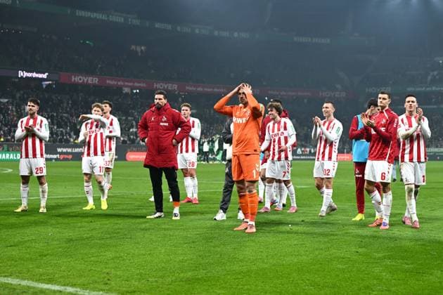 Players 1 FC Köln look on after the end of the match during the Bundesliga match between Werder Bremen and 1 FC Köln, Weserstadion on November 29, 2025 in Bremen, Germany Photo by Ralf Treese DeFodi Images Players 1 FC Köln look on during the Bundesliga match between Werder Bremen and 1 FC Köln at Weserstadion on November 29, 2025 in Bremen, Germany Photo by Ralf Treese DeFodi Images DFL regulations prohibit any use of photographs as image sequences and or quasi video Photo by Ralf Treese DeFodi Images