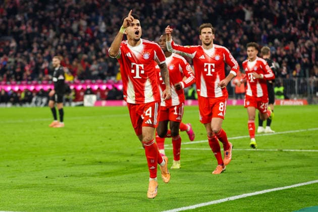 Soccer 1 Bundesliga 12 Matchday FC Bayern Munich FC St Pauli on 29 11 2025 at the Allianz Arena in Munich Goal celebration to 2 1 by Luis Diaz Munich DFL regulations prohibit any use of photographs as image sequences and or quasi video xMSx