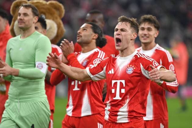Final cheer Joshua KIMMICH Bayern Muenchen , Jubel,Freude,Begeisterung, Fußball 1 Bundesliga Saison 2025 2026, 12 Spieltag, Spieltag12 FC Bayern Muenchen FC St Pauli 3 1 am 29 11 2025 , A L L I A N Z A R E N A