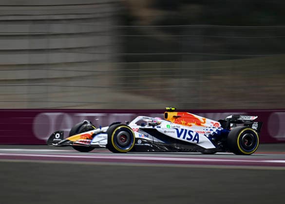 F1 Grand Prix of Qatar 2025 Sprint Race Racing Bulls driver Liam Lawson of New Zealand competes during the Sprint race of the Formula One Qatar Grand Prix at Lusail International Circuit in Lusail, Qatar, on November, 29,2025. The Formula 1 Qatar Grand Prix will be held on 30 November 2025 DOHA Qatar Copyright: xNOUSHADxTHEKKAYILx